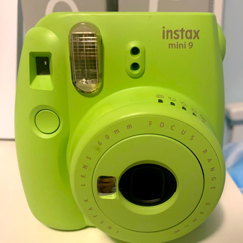 Instax 9
